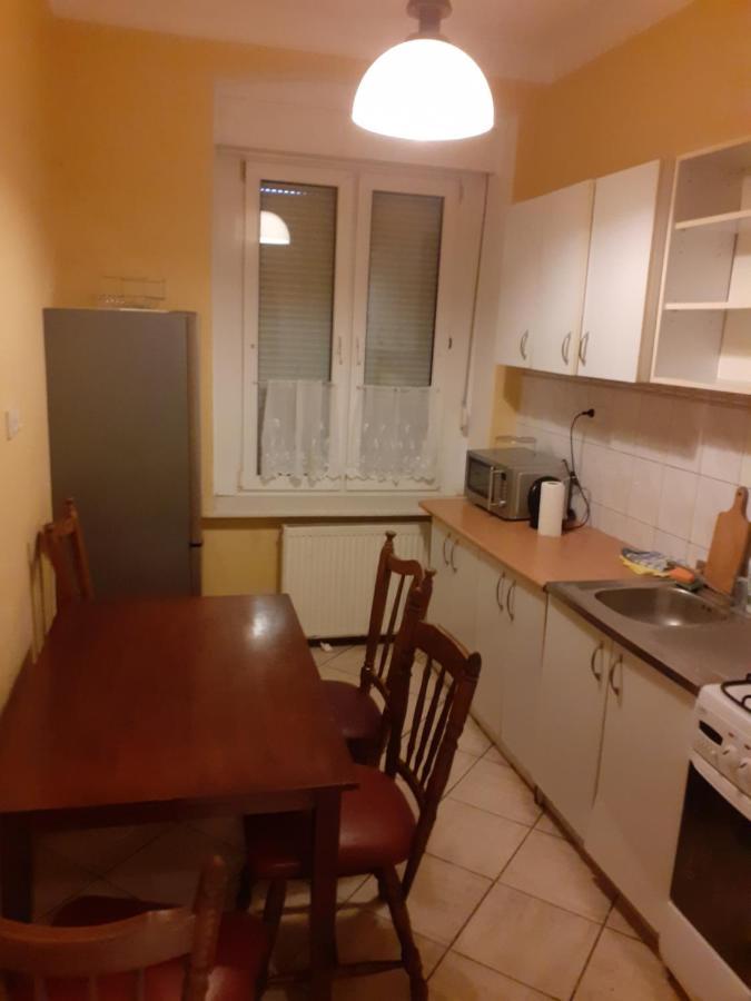 Kamienica Appartement Gniezno Buitenkant foto