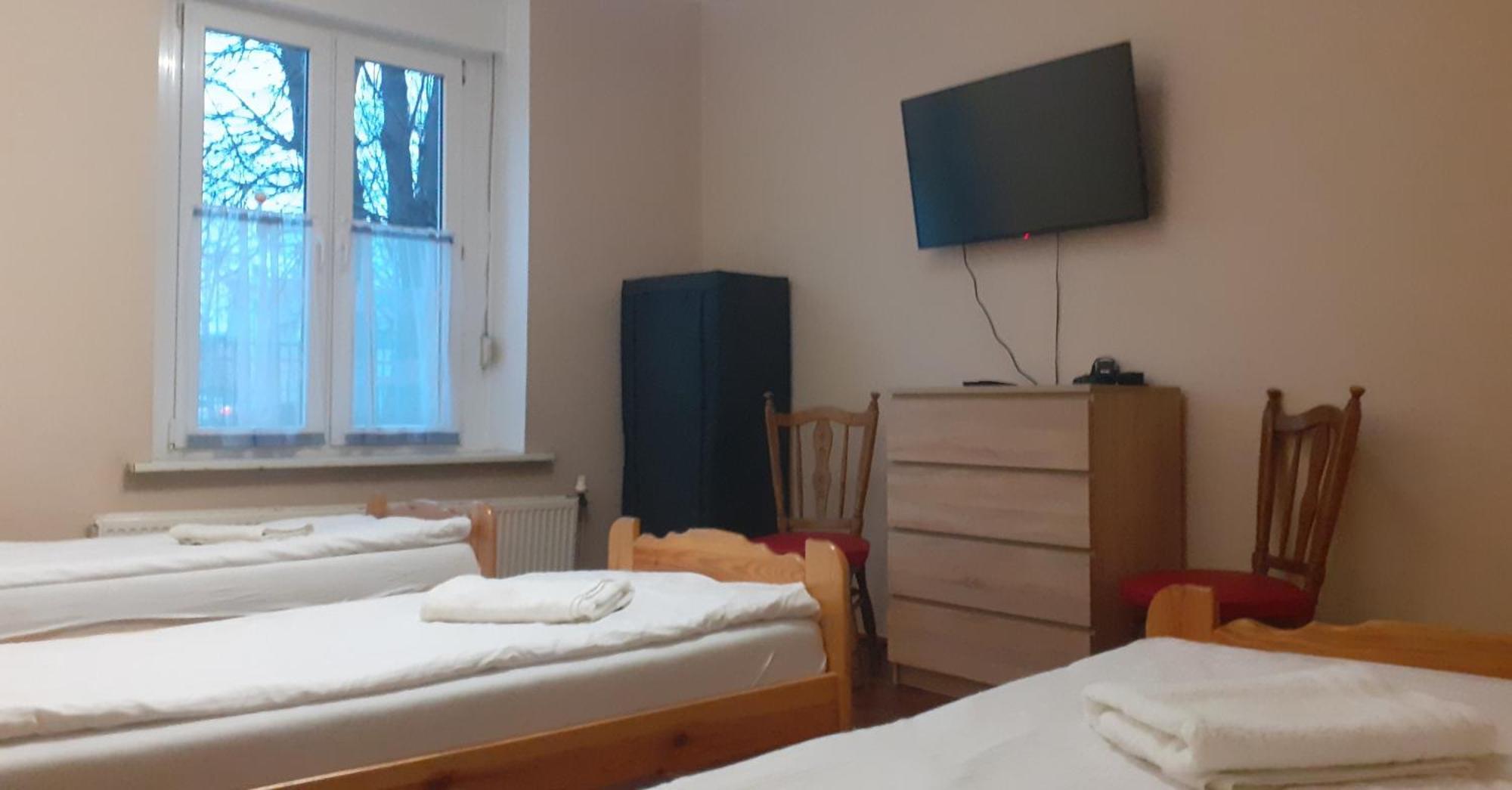 Kamienica Appartement Gniezno Buitenkant foto